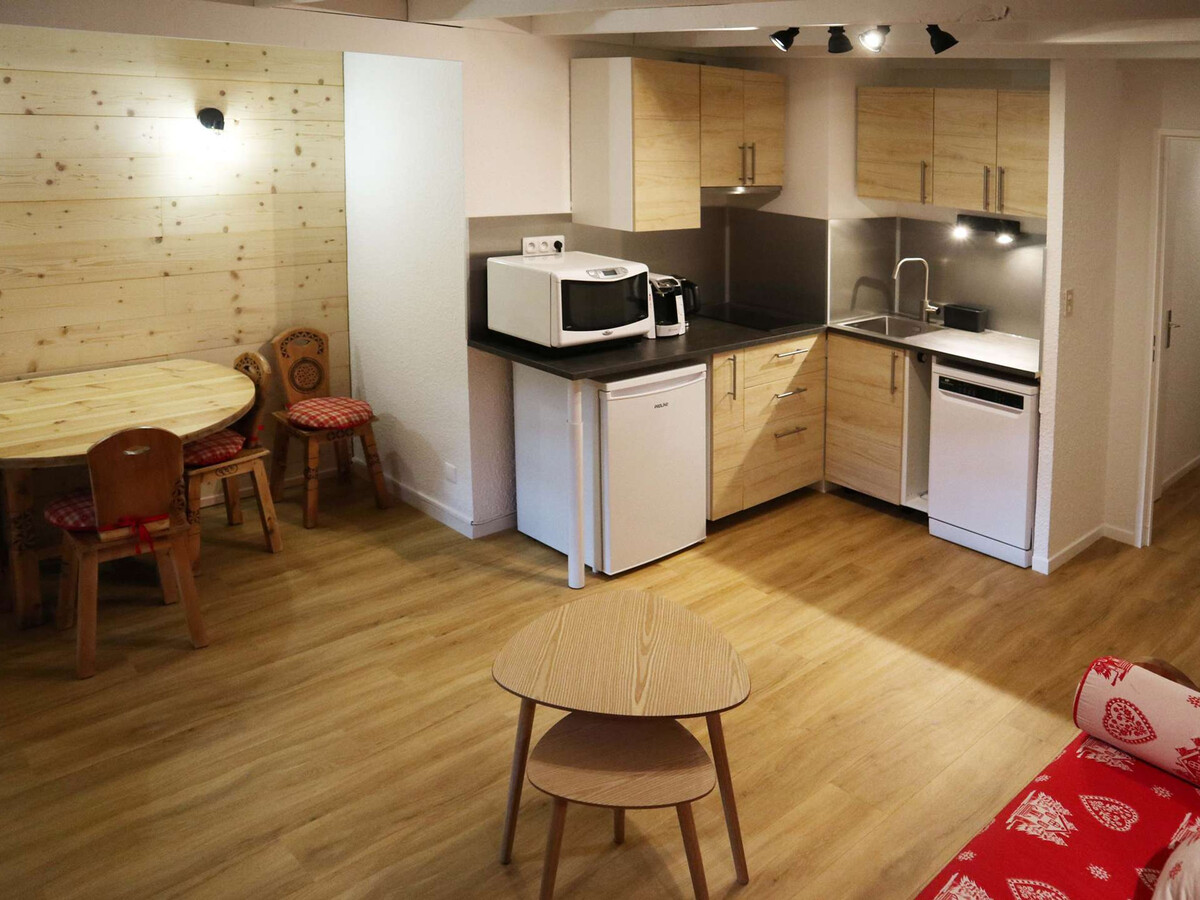 Studio rénové 4 pers, départ skis aux pieds aux Orres - Photo 2