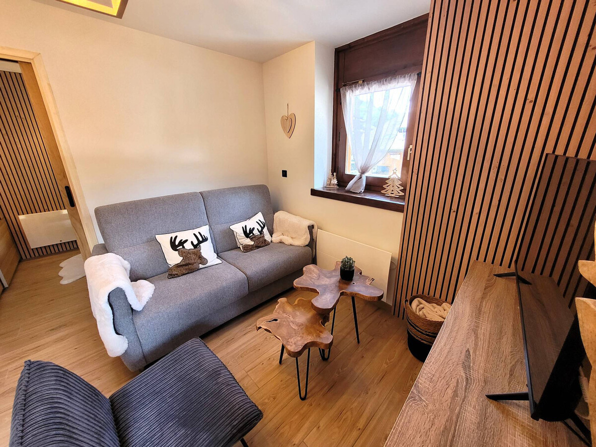 Appartement 28 m² rénové avec balcon aux Gets - Photo 2