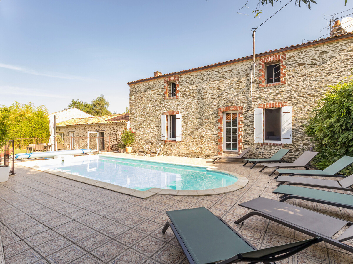 Longère rénovée 14 pers., piscine chauffée à Pornic - Photo 1