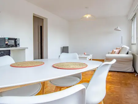 Appartement 2 pers. + canapé convertible à Sainte-Savine : photo 3