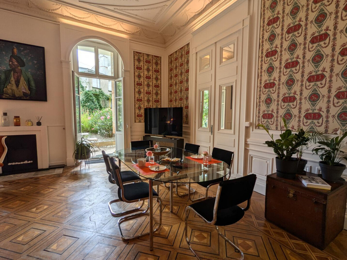 Appartement 2 pers. terrasse & jardin clos, cœur historique - Photo 9