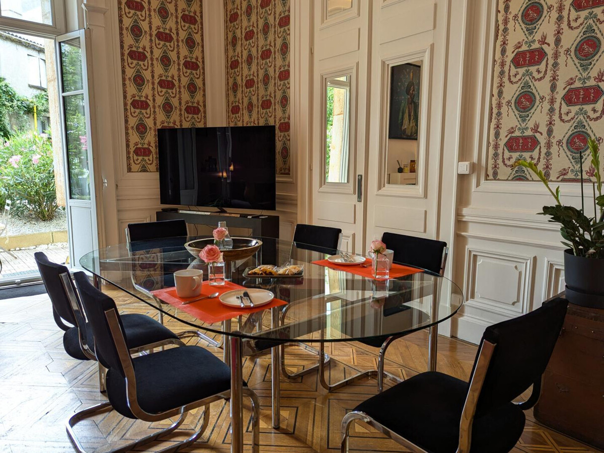 Appartement 2 pers. terrasse & jardin clos, cœur historique - Photo 10