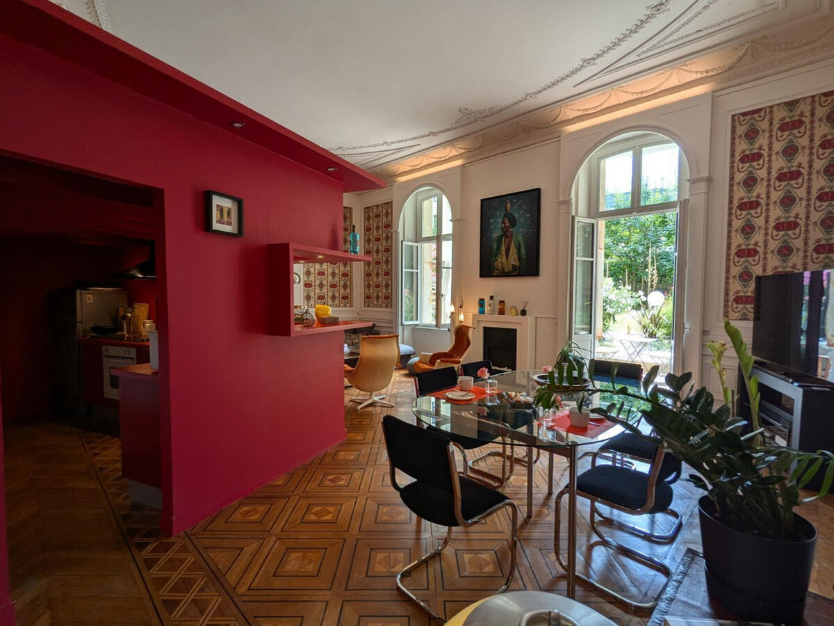 Appartement 2 pers. terrasse & jardin clos, cœur historique - Photo 16