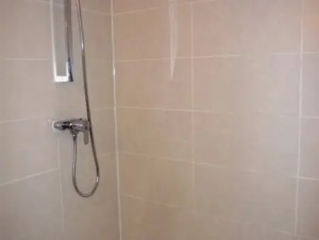 Studio rénové pour 2 avec clim à 100m de la plage : photo 10