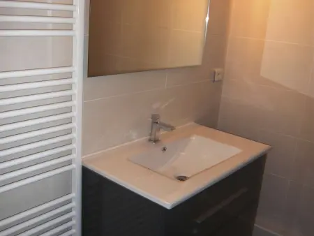 Studio rénové pour 2 avec clim à 100m de la plage : photo 11