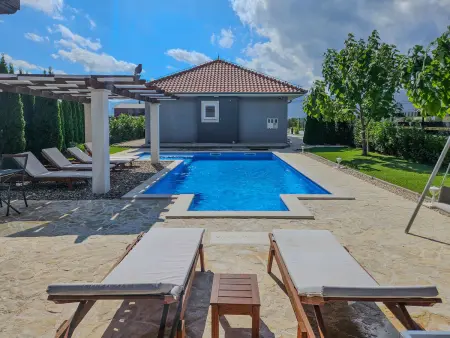 Maja : maison moderne avec piscine privée à Imotski : photo 20