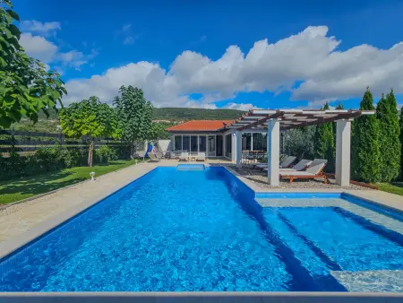Maja : maison moderne avec piscine privée à Imotski : photo 34