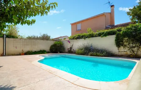 Maison 115 m² avec piscine privée à Marguerittes : photo 10