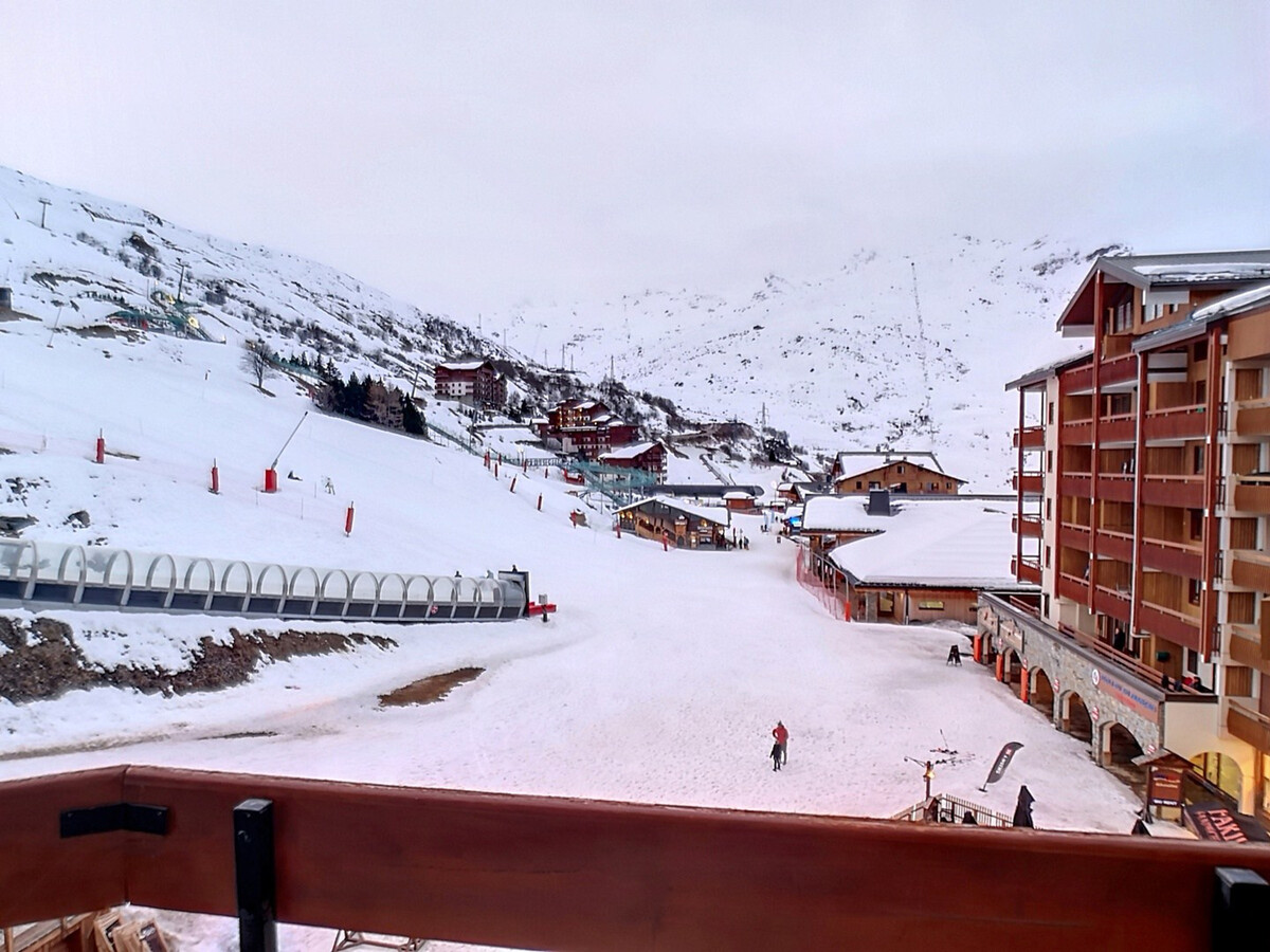 Appart 5 pers aux pieds des pistes, balcon sud - Photo 11