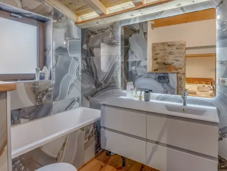 Chalet élégant à Champagny, 10 pers, WIFI, sauna, parking - Photo 8