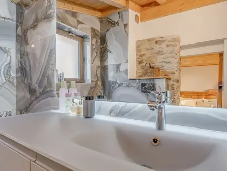 Chalet élégant à Champagny, 10 pers, WIFI, sauna, parking - Photo 9
