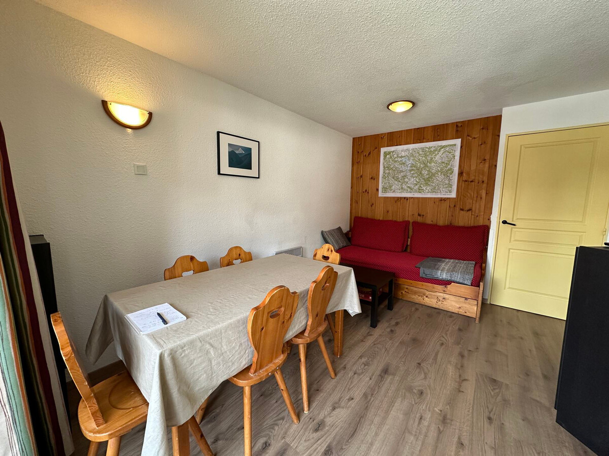Appartement 30m² Vars, balcon sud, box à skis - Photo 2
