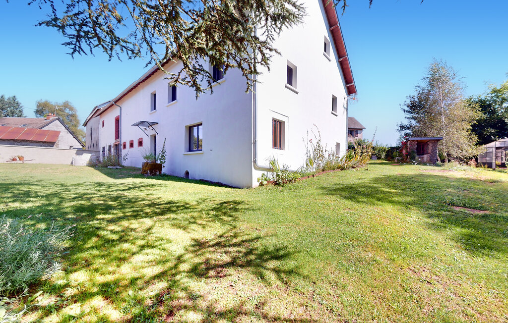 Maison 8 personnes avec piscine privée à Bourg Lastic - Photo 11