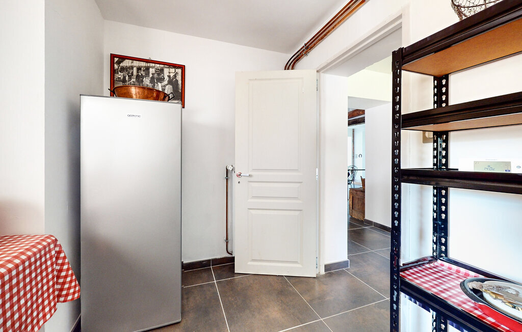 Maison 8 personnes avec piscine privée à Bourg Lastic - Photo 24