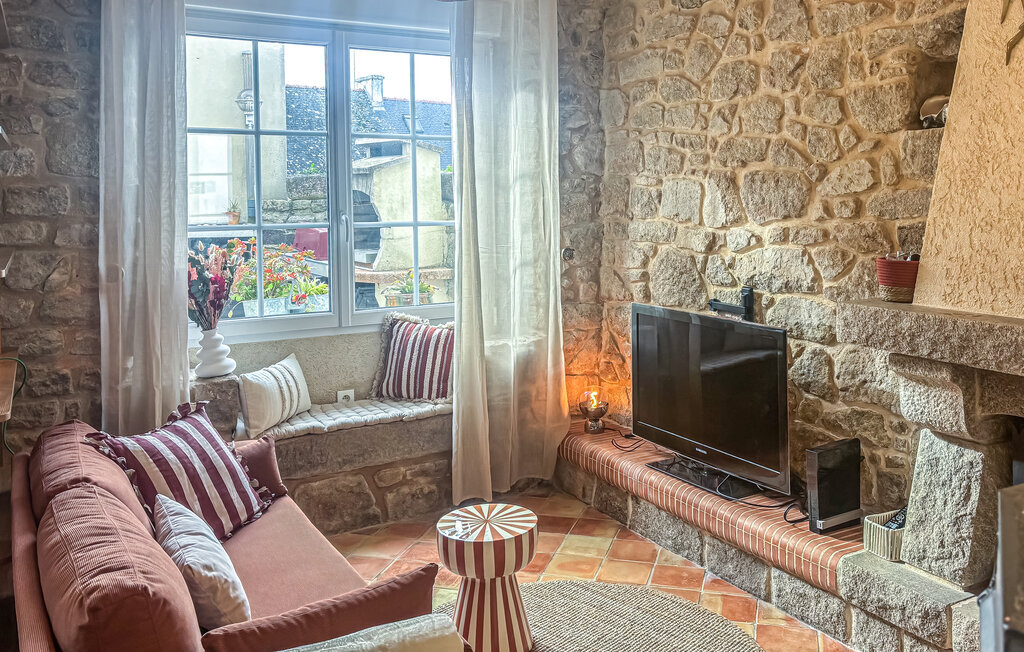 Maison de pêcheur en pierre à Plouhinec, vue mer - Photo 6