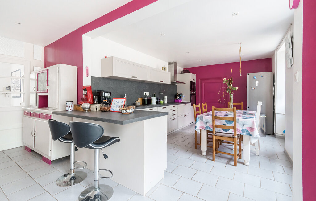 Ferme rénovée 5 chambres avec étang privé - Photo 8