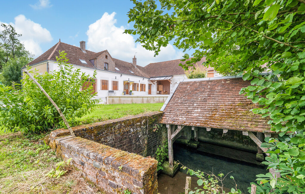 Ferme rénovée 5 chambres avec étang privé - Photo 9