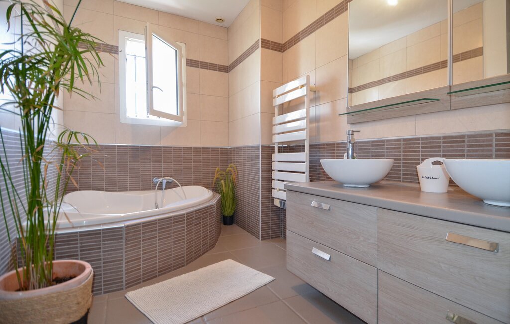 Maison 8 personnes à Arles - Photo 25