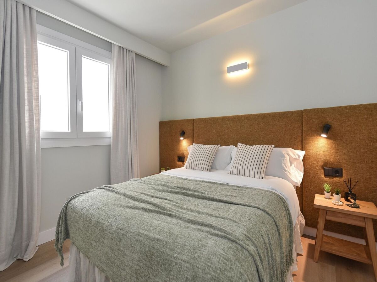 Neptuno Suite Playa - Apt 3 pièces vue mer à Telde - Photo 12