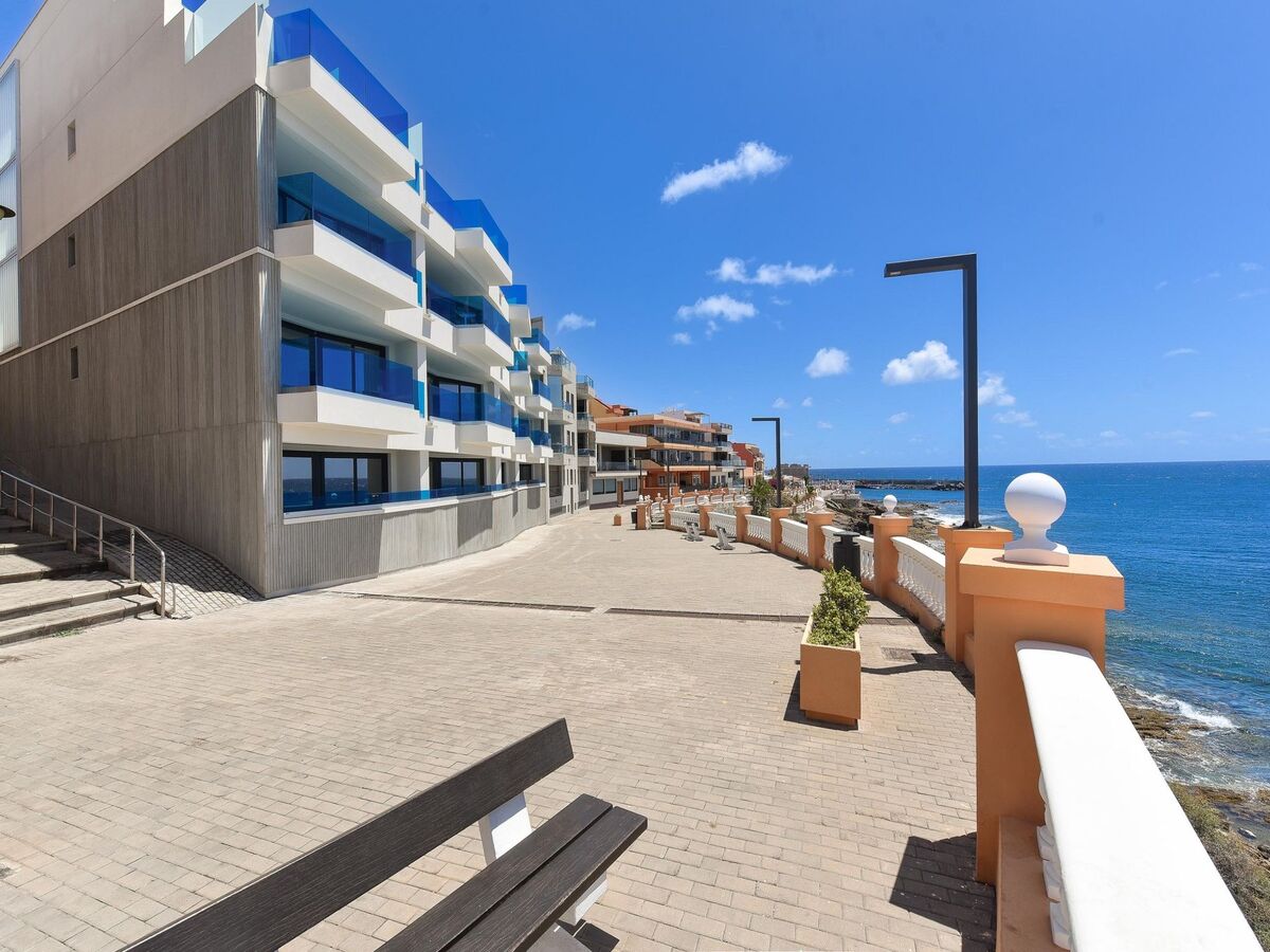 Neptuno Suite Playa - Apt 3 pièces vue mer à Telde - Photo 24