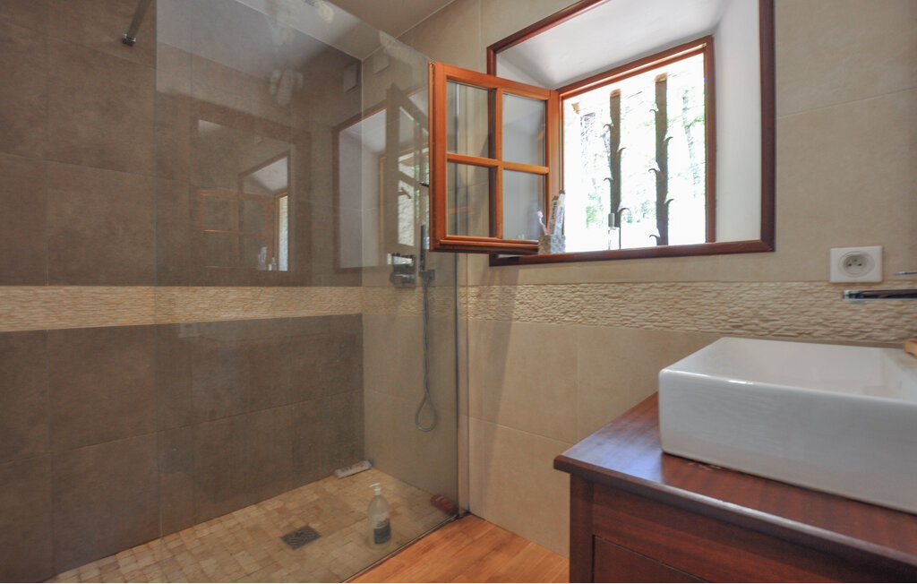 Maison en pierre avec piscine privée à Fayence - Photo 23