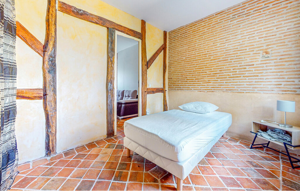 Maison de vacances au cœur du village, poutres et cheminée - Photo 23