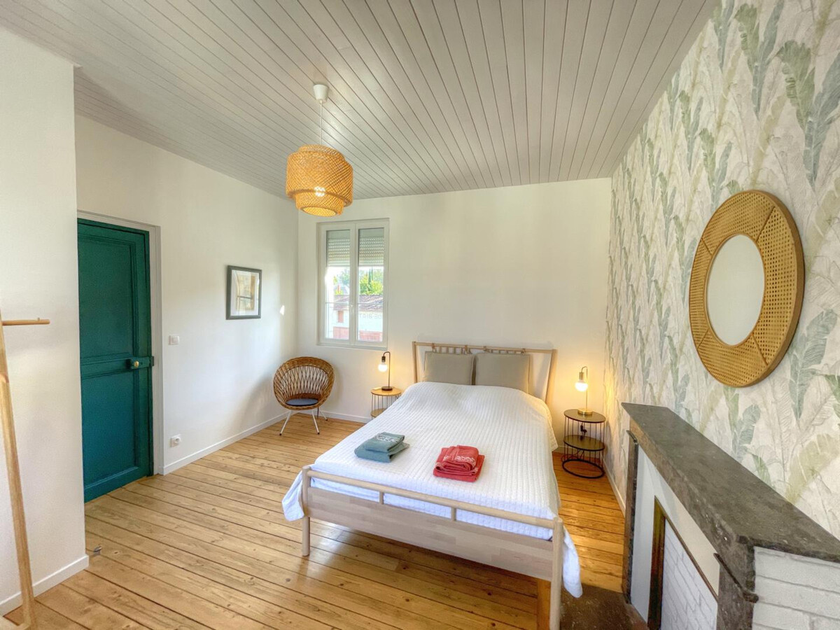Gîte 9 pers. à Loches : cour fermée, Wi-Fi, parking - Photo 16