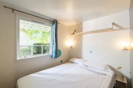 Mobil-home 6 personnes avec terrasse et barbecue : photo 4