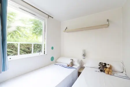 Mobil-home 6 personnes avec terrasse et barbecue : photo 10