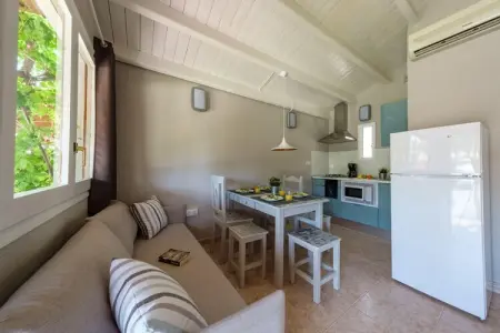 CAMPING ESTIVAL VENDRELL PLATJA BUNGALOW 4 STANDARD, Bungalow à Sant Salvador près des plages - Photo 8