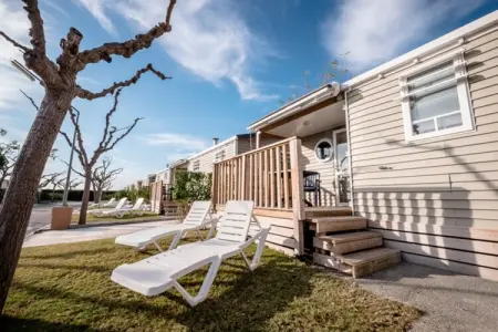 CAMPING ESTIVAL VENDRELL PLATJA MOBILE HOME 4/5, Escapade de charme avec jardin - Photo 4