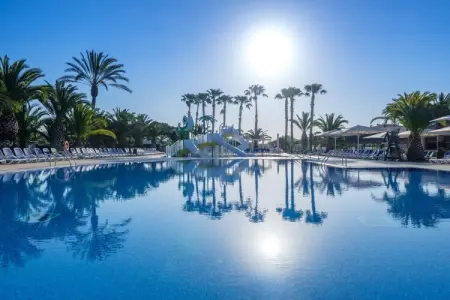 CAMPING ESTIVAL VENDRELL PLATJA MOBILE HOME 4/5, Escapade de charme avec jardin - Photo 13
