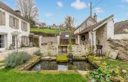 Ancienne ferme avec étang à Vienne-en-Arthies : photo 2