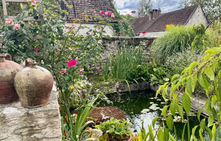 Ancienne ferme avec étang à Vienne-en-Arthies : photo 18