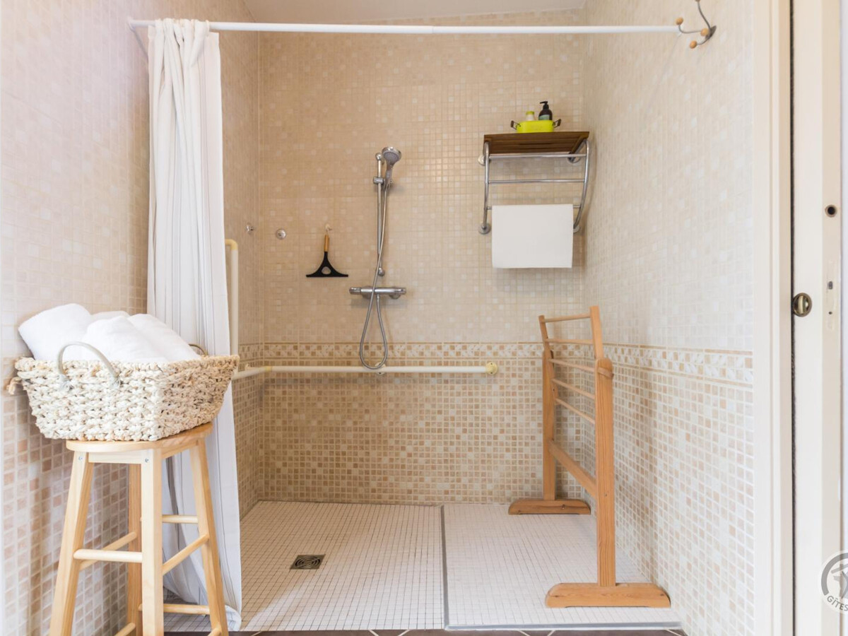 Studio indépendant avec terrasse à Isigny-le-Buat - Photo 9