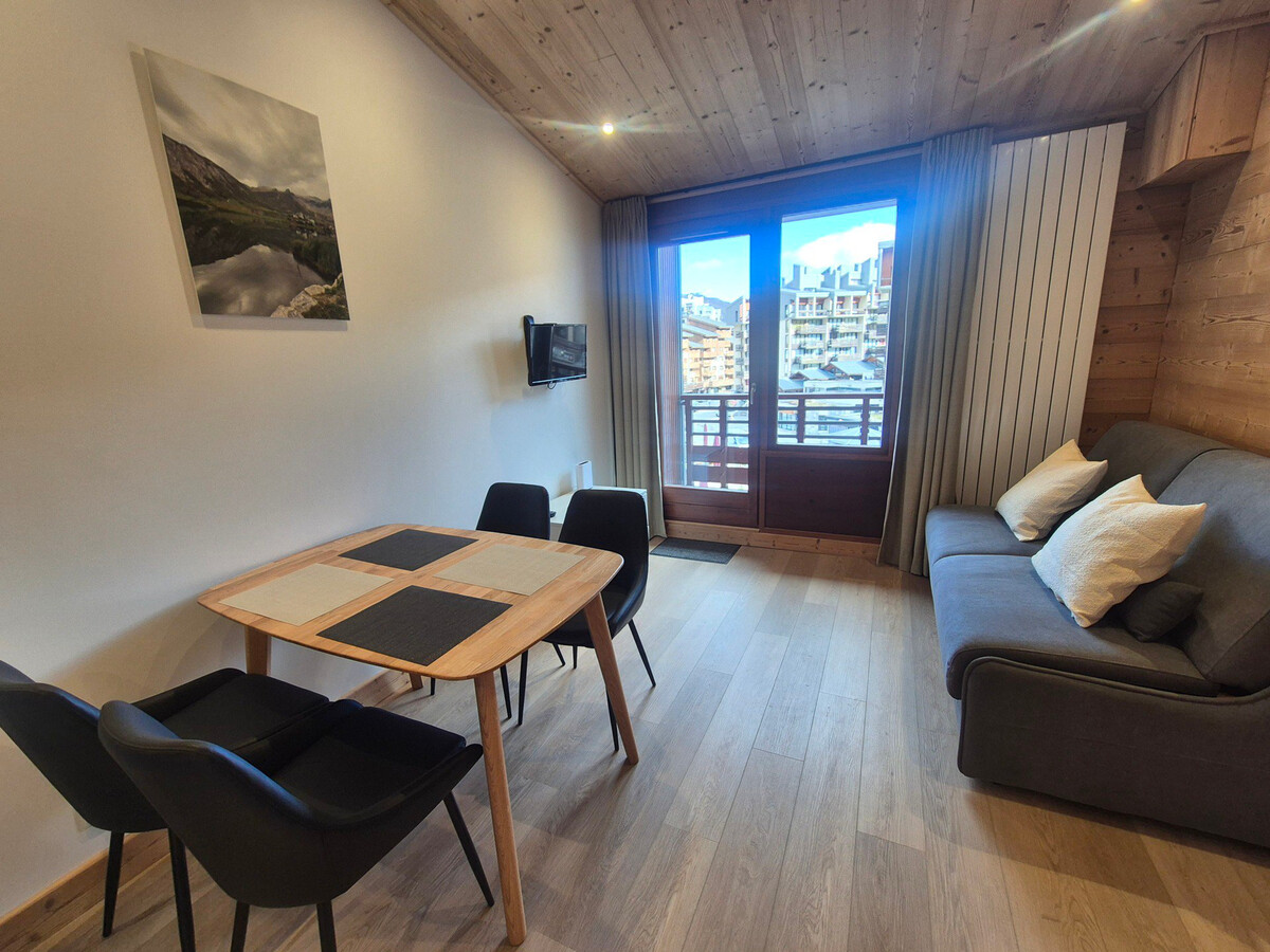 Studio mezzanine rénové 22m² à Tignes, 4 personnes - Photo 2