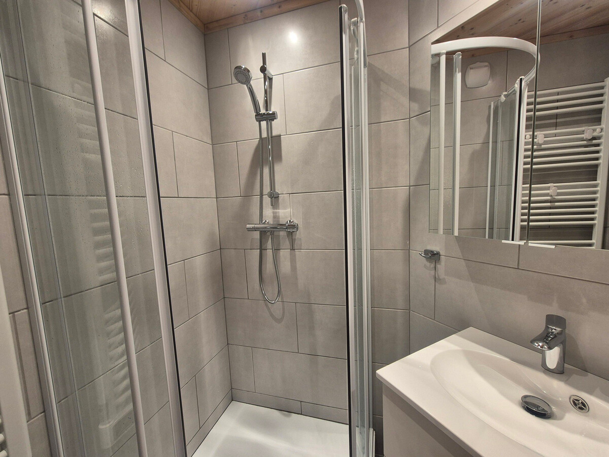 Studio mezzanine rénové 22m² à Tignes, 4 personnes - Photo 5