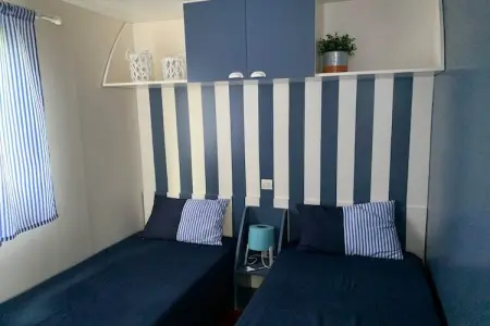 Mobil-home 4 pers. à Malgrat de Mar, terrasse & 2 barbecues : photo 9