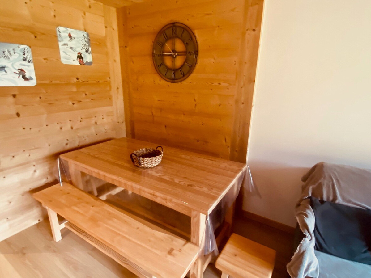 Appartement 54 m² rénové, 3 chambres, balcon sud à La Clusaz - Photo 5