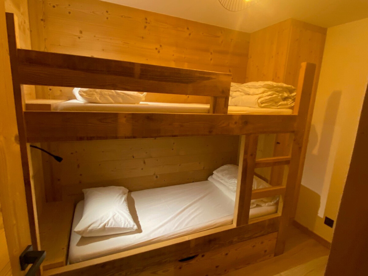 Appartement 54 m² rénové, 3 chambres, balcon sud à La Clusaz - Photo 6