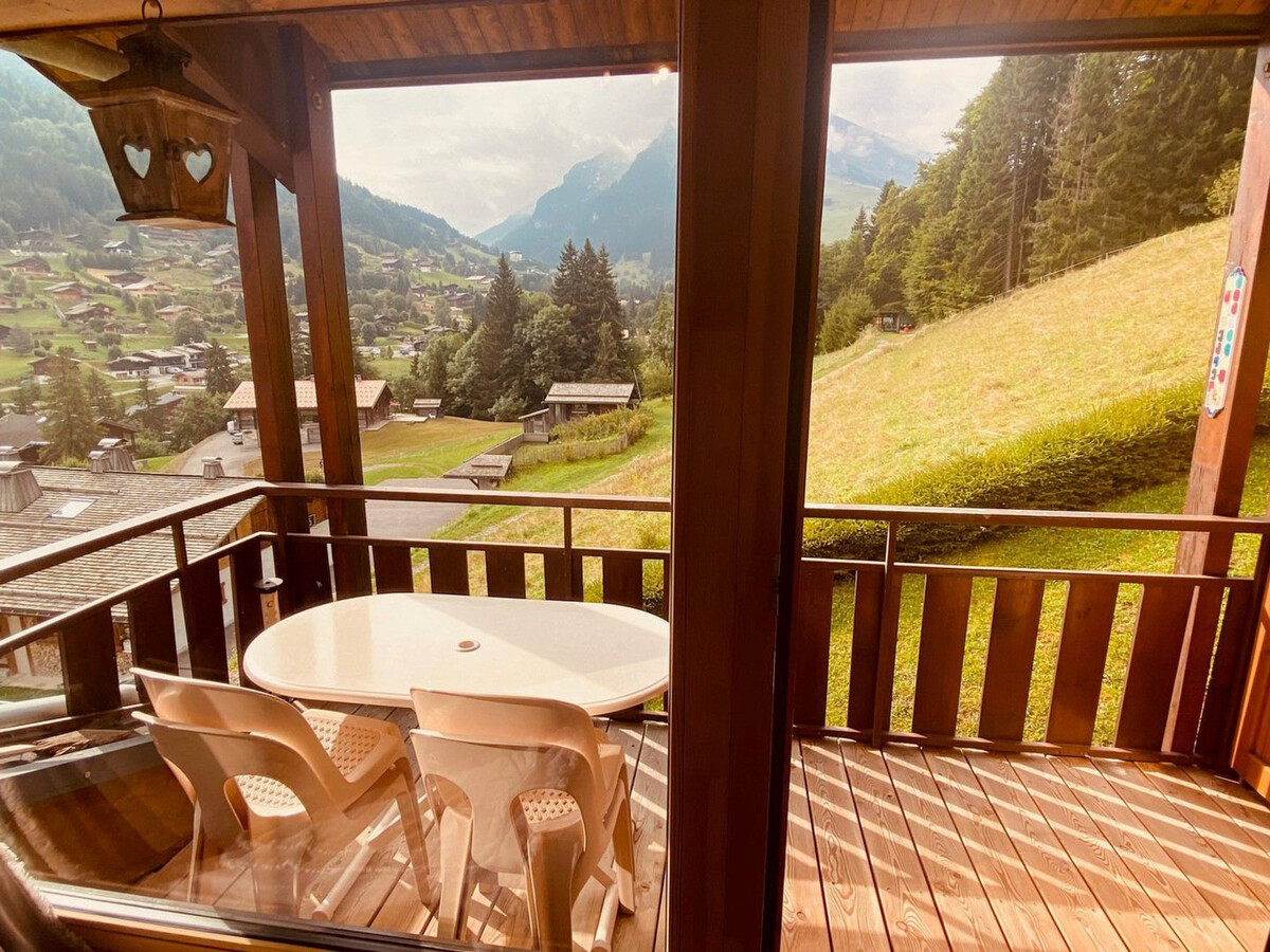Appartement 54 m² rénové, 3 chambres, balcon sud à La Clusaz - Photo 12