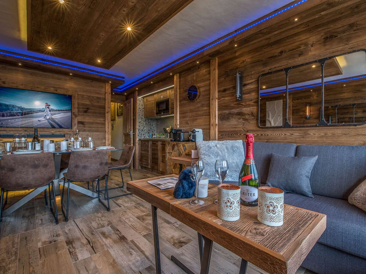 Appartement chalet 2 chambres, centre Courchevel 1850 - Photo 1