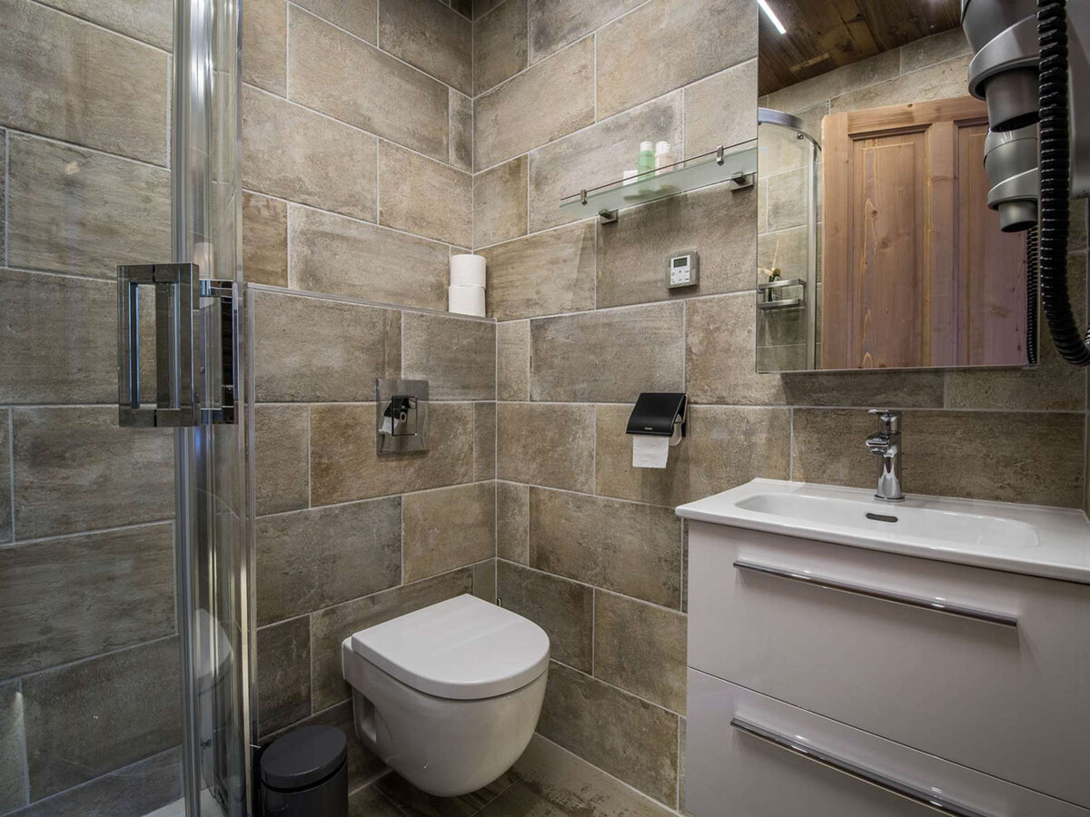Appartement chalet 2 chambres, centre Courchevel 1850 - Photo 8