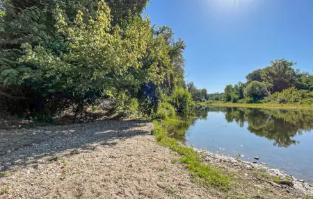 Château du 19e siècle avec piscine à Saint-Ambroix : photo 46