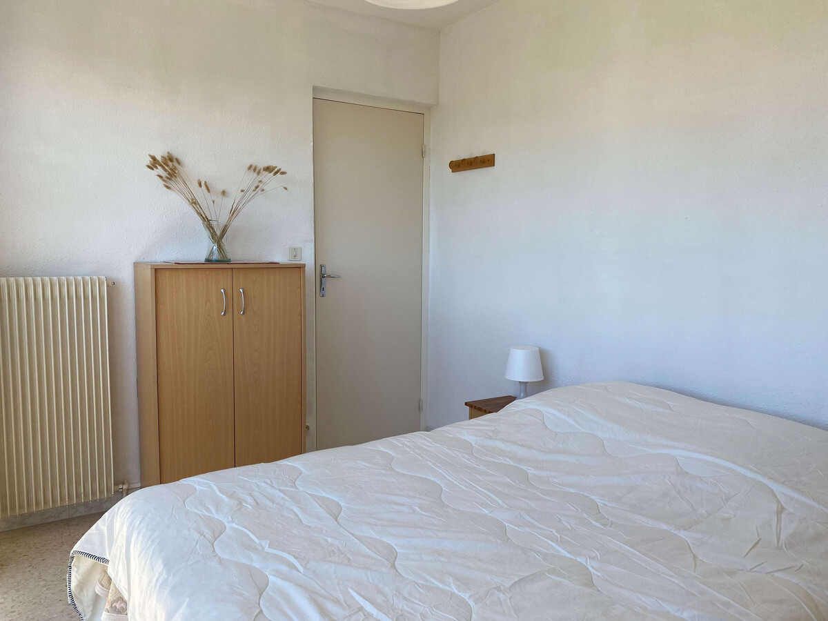 T2 ensoleillé face aux Thermes, parking privé - Photo 8