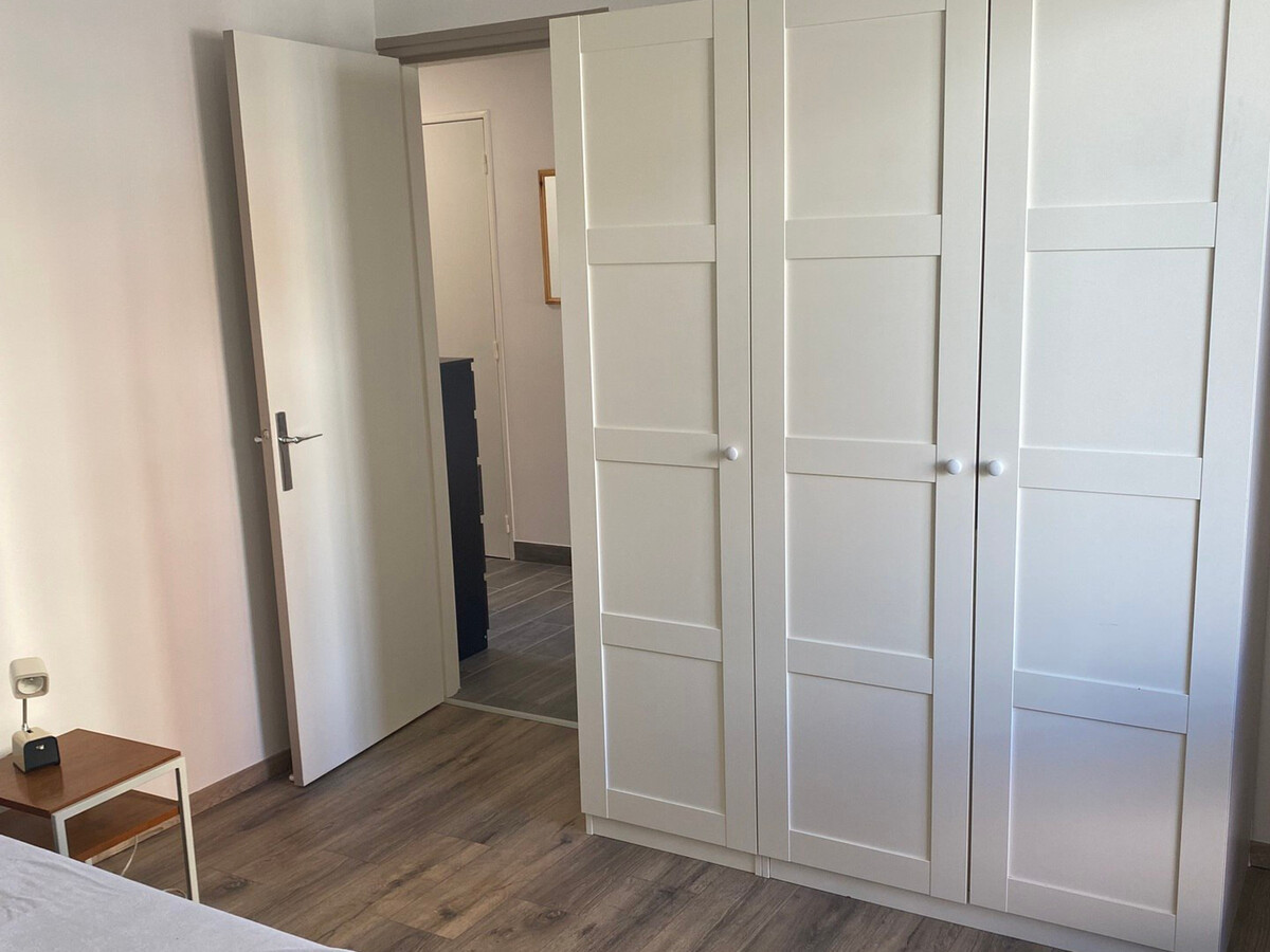Appartement 3 pièces rénové, vue 360° montagnes - Photo 3