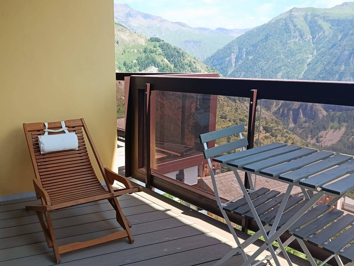Appartement 3 pièces rénové, vue 360° montagnes - Photo 13
