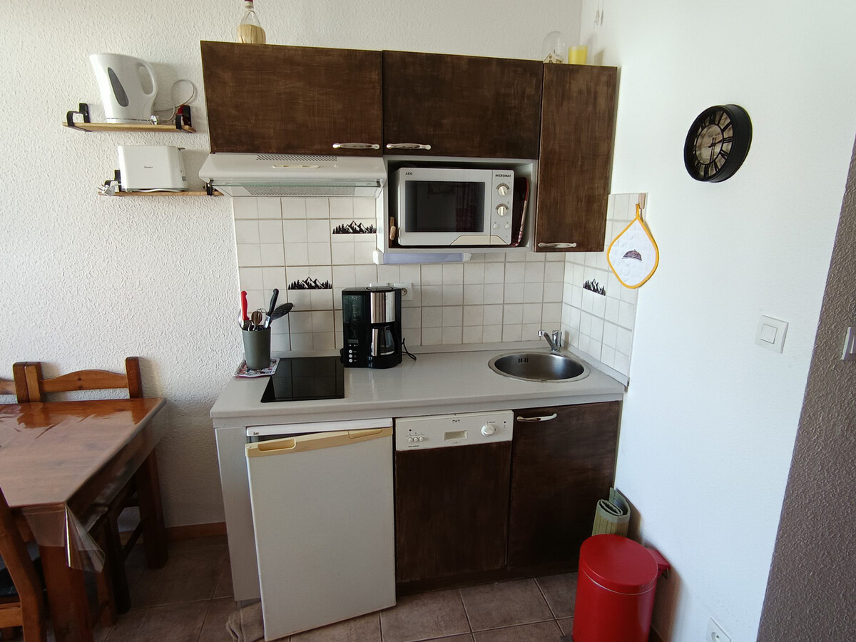 Studio 4 pers plein sud avec vue montagnes, parking - Photo 7