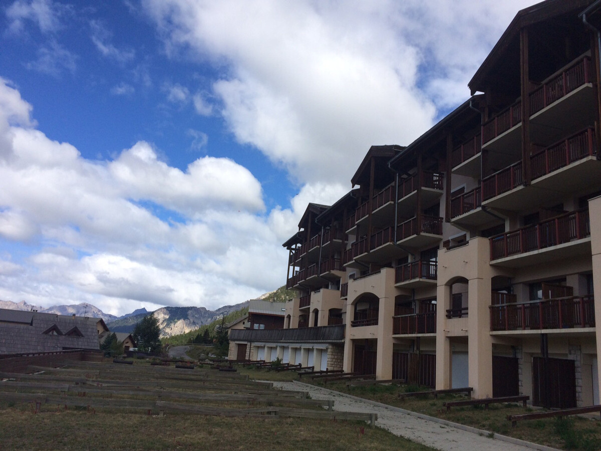 Studio 4 pers plein sud avec vue montagnes, parking - Photo 17