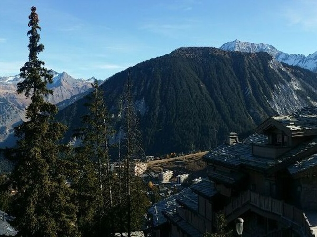 Appartement 3 pièces Courchevel 1850, vue vallée et garage - Photo 9